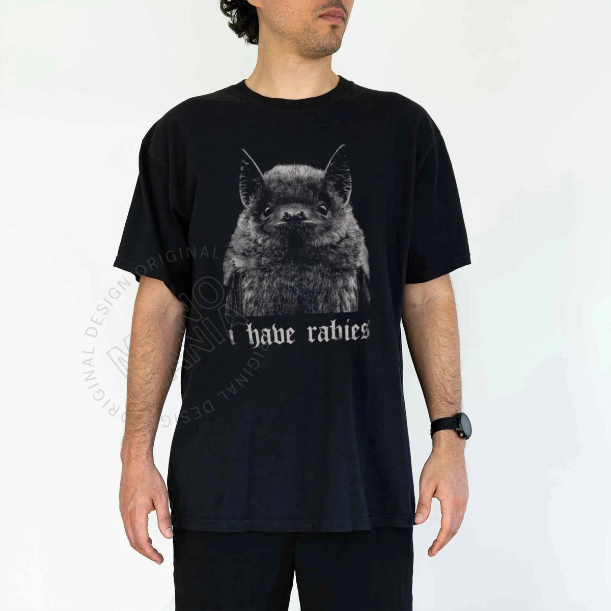 bat pattern t-shirt - black Y2K retro short-sleeved quirky graphic tee