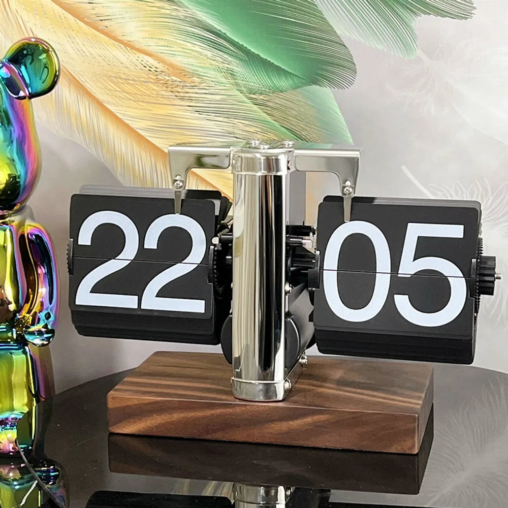 Elegant Automatic Flipping Clock - Modern Home Decor