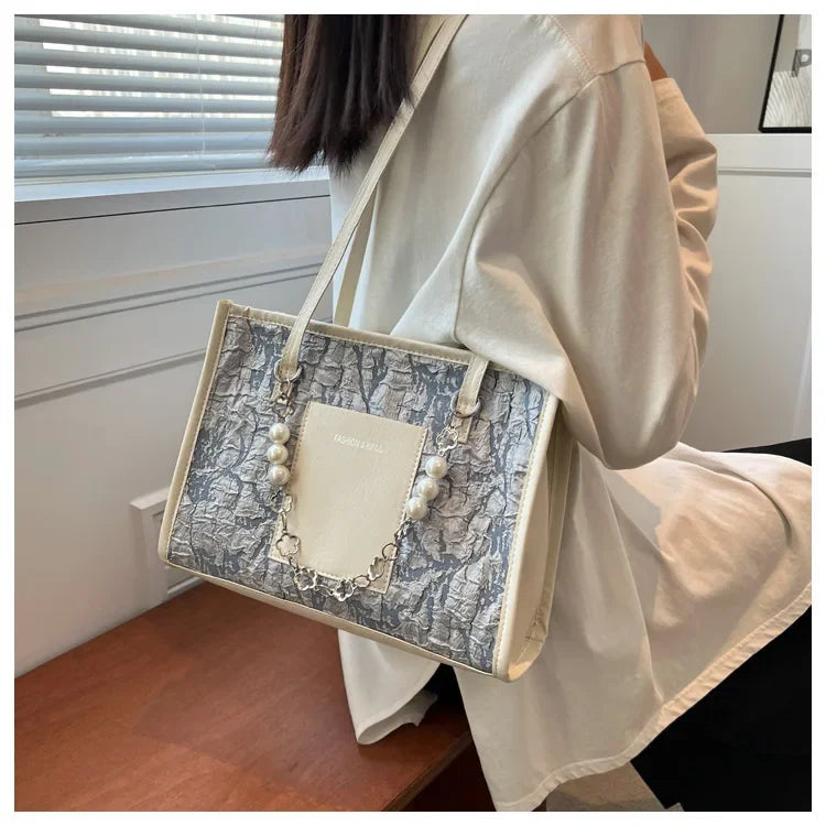 Elegant Large Capacity Tote Bag with Pearl Chains