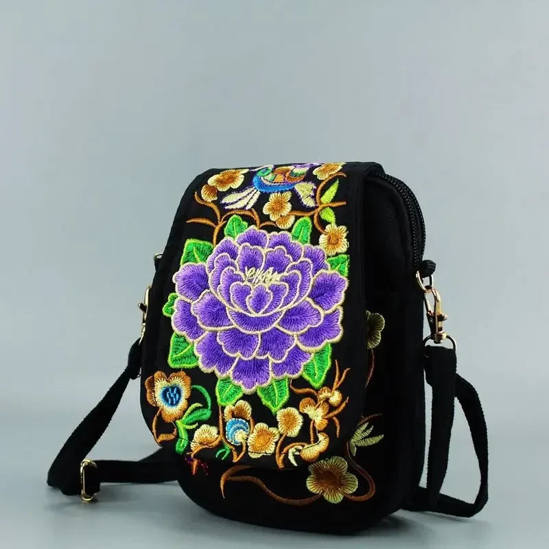 Elegant Embroidered Crossbody Bag - Vintage Floral Design