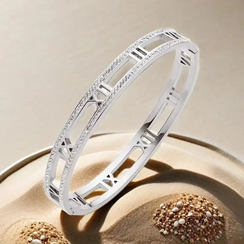 Luxury Roman Numerals Bracelet - Stainless Steel Elegance