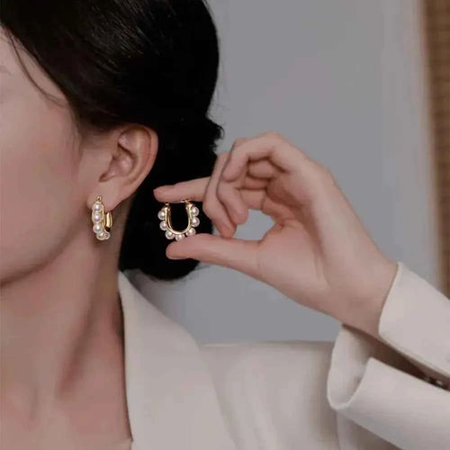 Elegant Gold U-Shaped Hoop Earrings - Pearl Luxury Jewelry