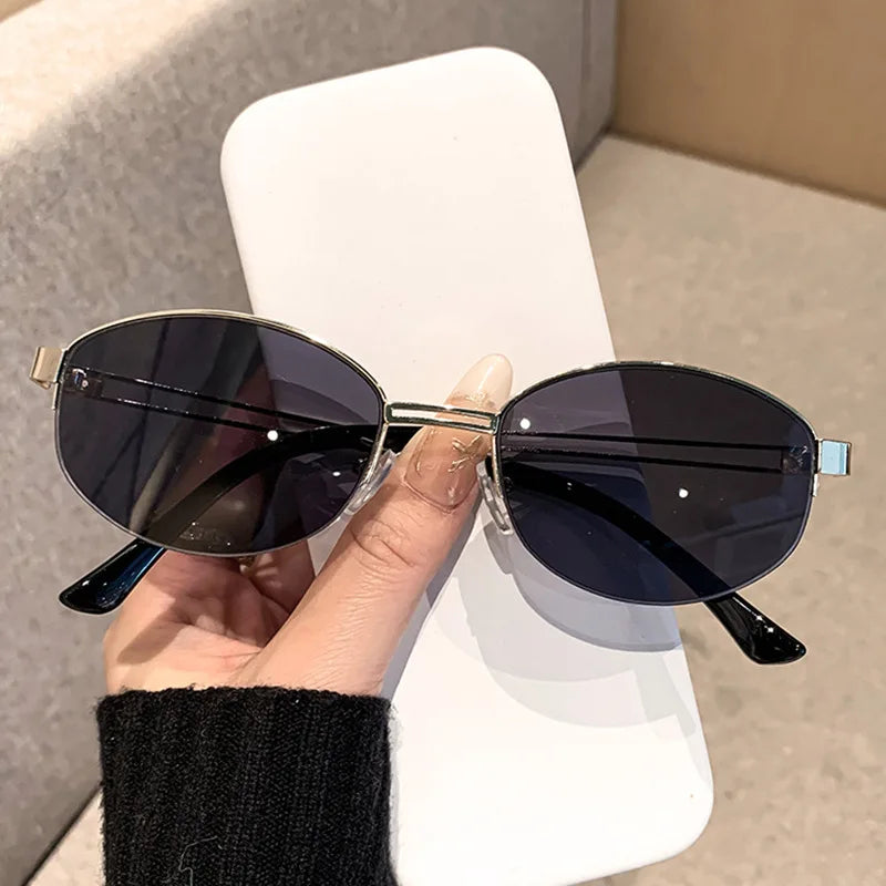 Retro Metal Sunglasses - Premium UV Protection Eyewear