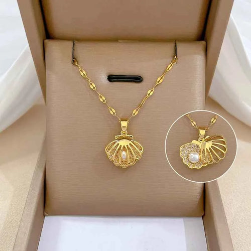 Elegant French Hollow Shell Pearl Necklace - Stainless Steel