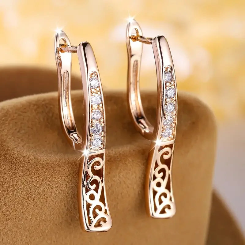 Elegant Gold Hoop Earrings - Hollow Out Irregular Design