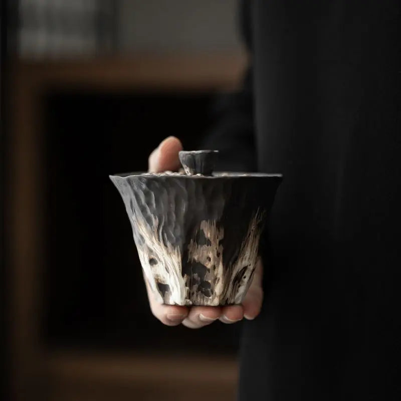 Elegant Embossed Lotus Ceramic Tea Gaiwan - Wabi Sabi Style