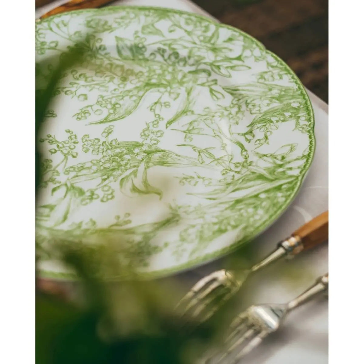 Elegant Ceramic Dinner Plate Set - 24 Piece Floral Design