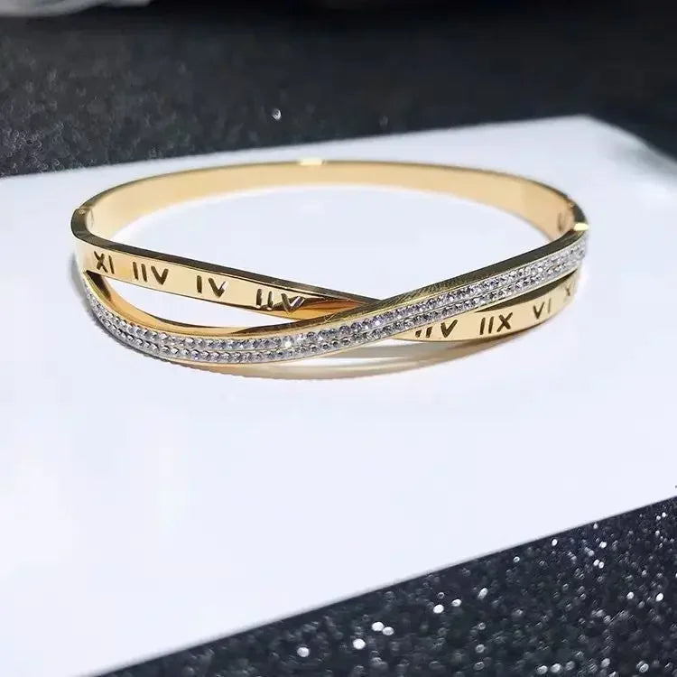 Luxury Roman Numerals Bracelet - Stainless Steel Elegance