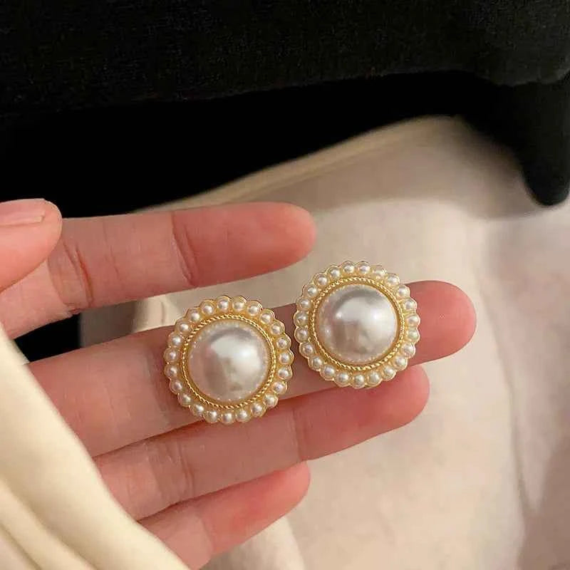 Elegant Gold Pearl Stud Earrings - Geometric Round Jewelry