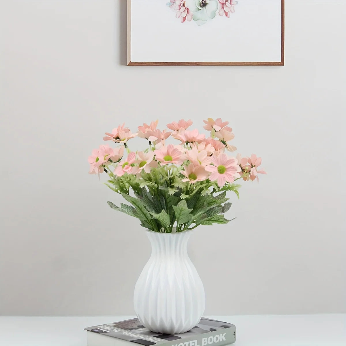 Elegant Plastic Home Vase - Modern Minimalist Decor