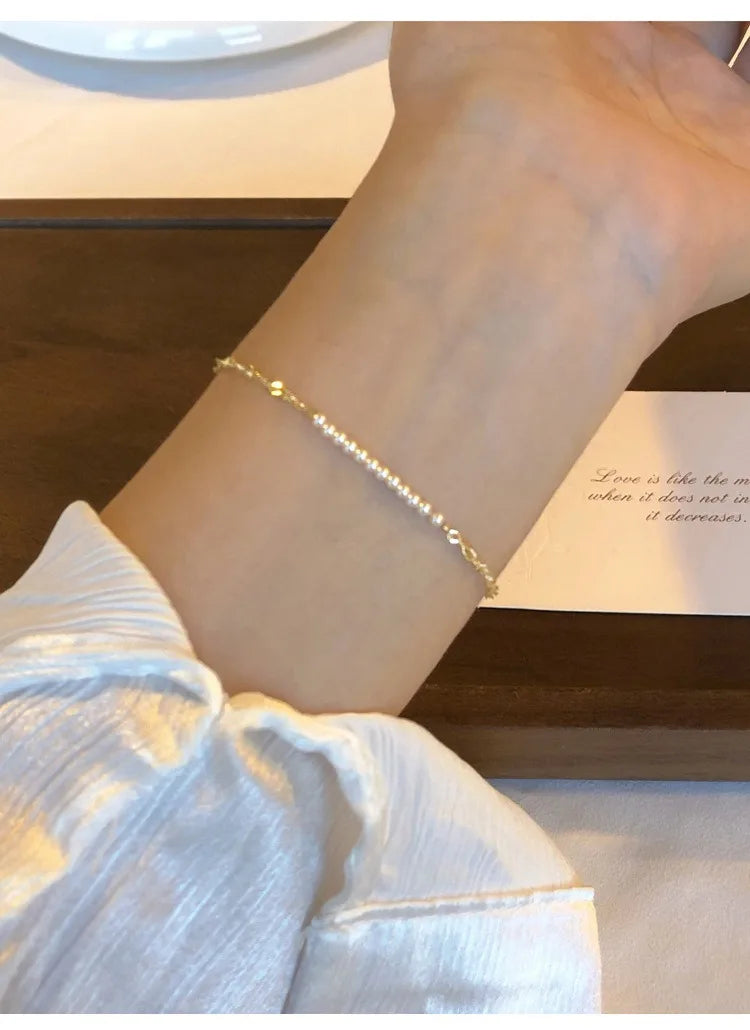 Elegant Mini Pearl Hand Bracelet - Light Luxury Minimalist