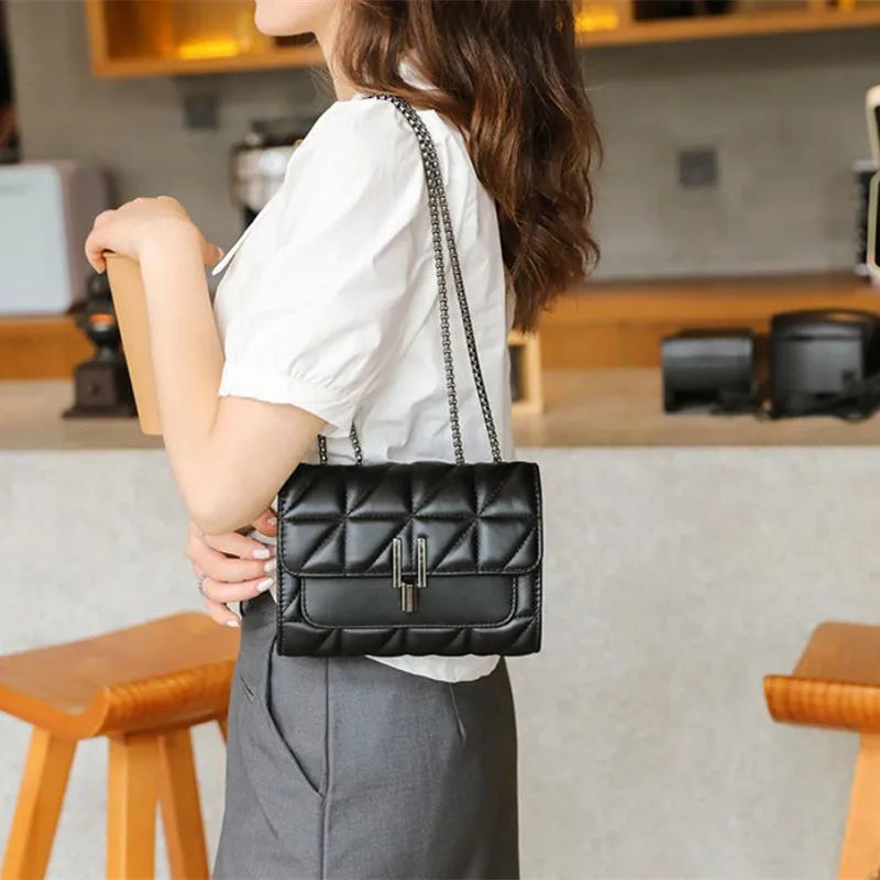 Elegant Mini Plaid Crossbody Bag - Classic Flap Purse