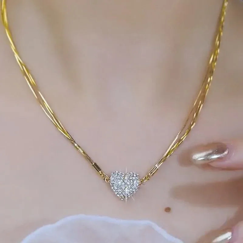 Exquisite Magnetic Love Necklace - Elegant Heart Choker