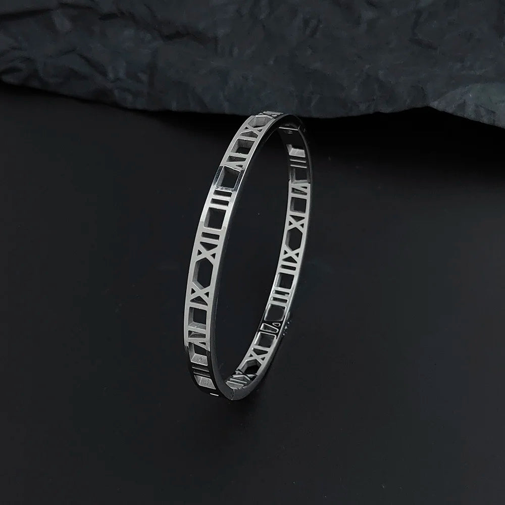 Luxury Crystal Roman Numeral Bracelet - Unisex Stainless Steel