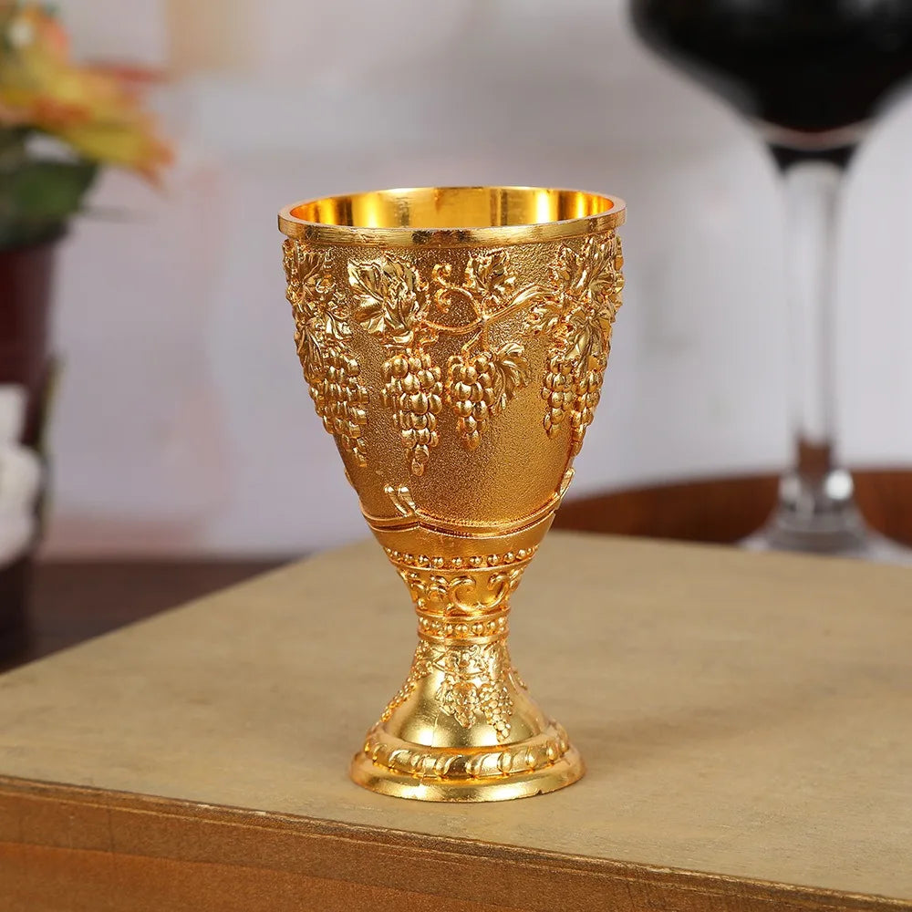 Elegant Mini Vodka Goblet - Retro Alloy Chalice