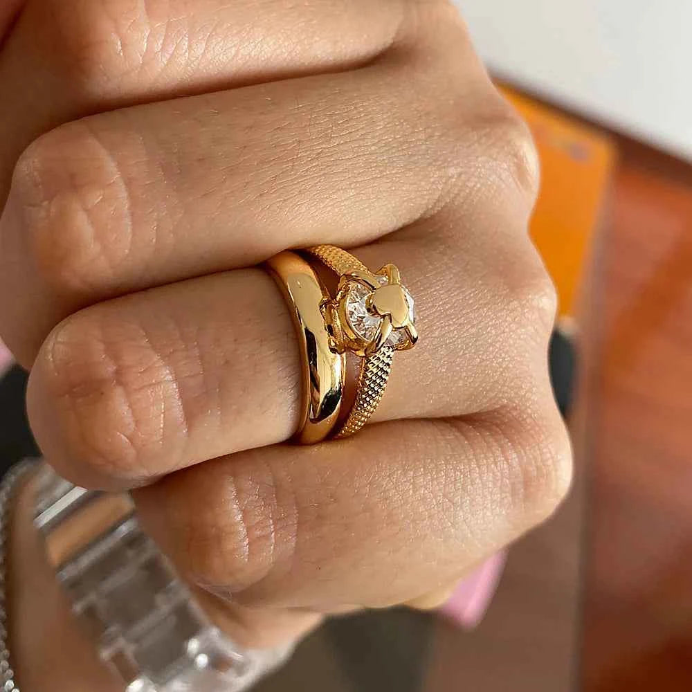 Exquisite Gold Heart Ring - Adjustable Luxury Stainless Steel