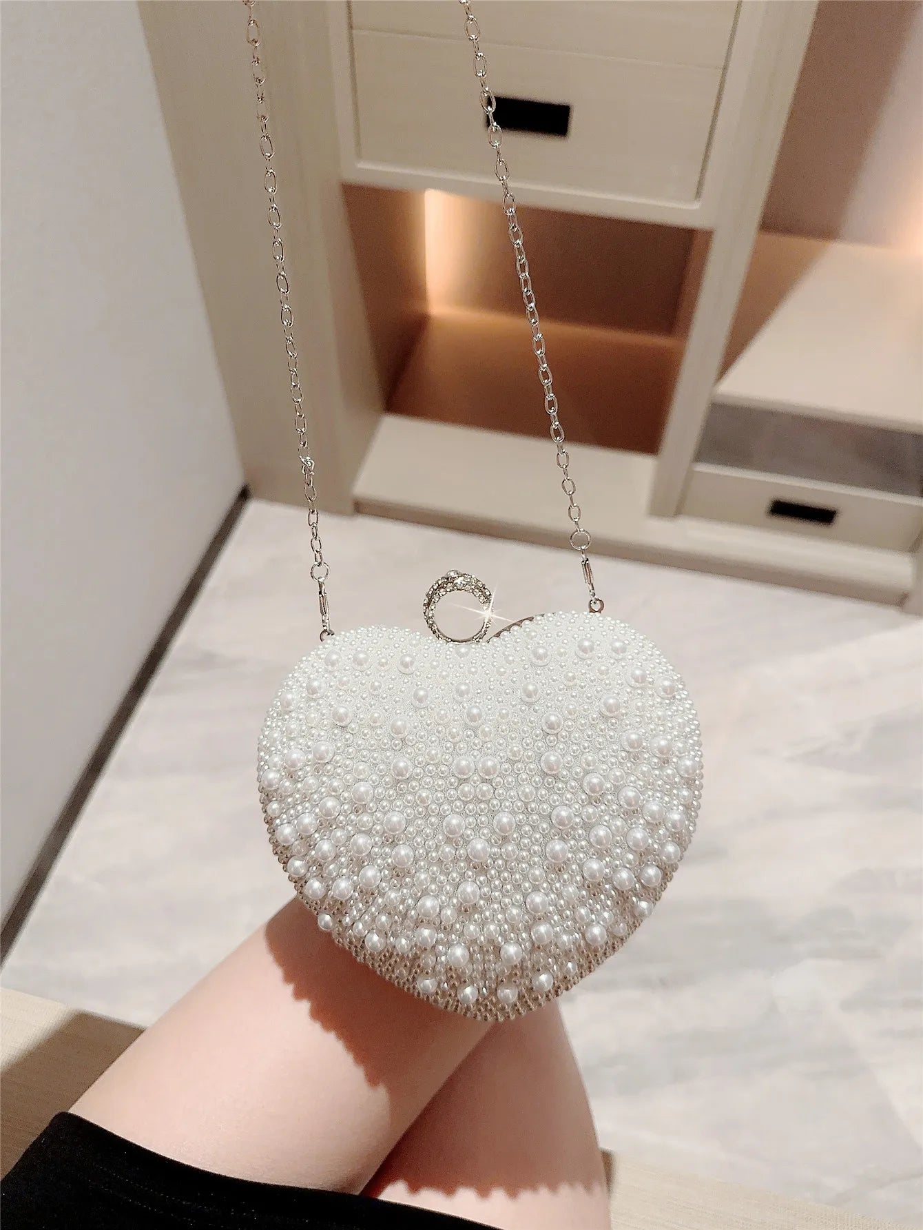 Elegant Pearl Evening Bag - Embellished Clutch with Chain