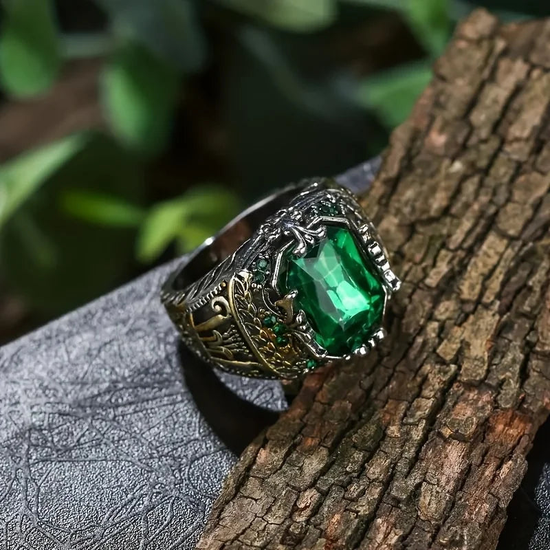 Retro Men's Luxury Green Gemstone Ring - Statement Band