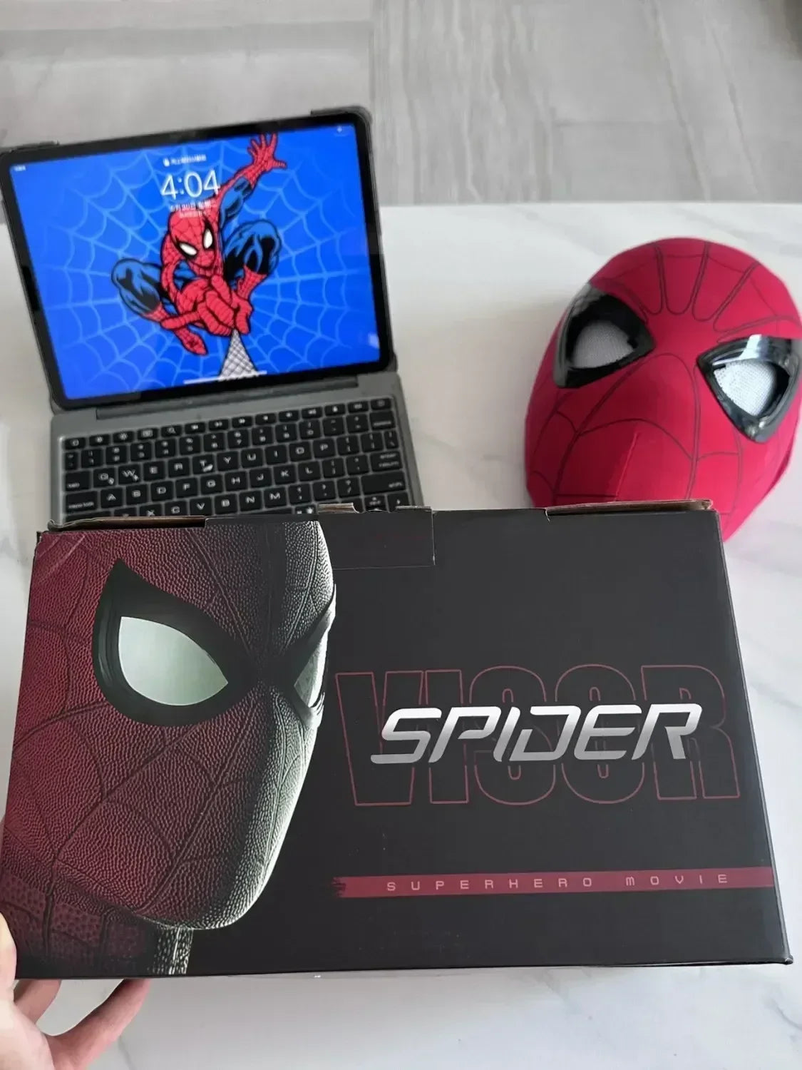 Interactive Spiderman Cosplay Mask - Remote Control Moving Eyes