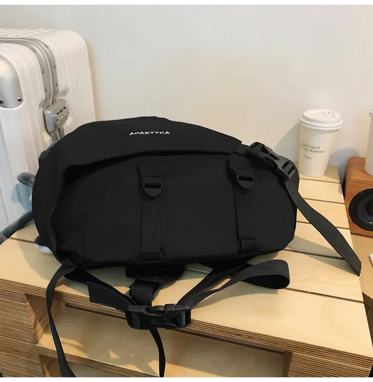 Premium Men's Chest Bag - Multi-Functional & Large Capacity