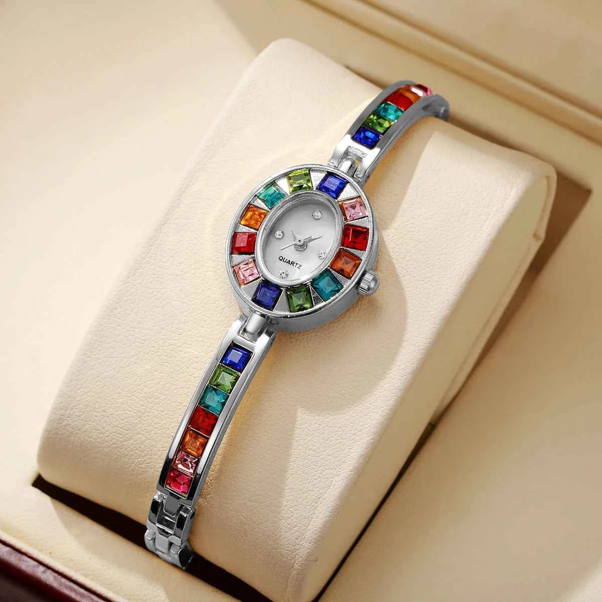 Elegant Ladies Quartz Watch - Rhinestone Bracelet Band