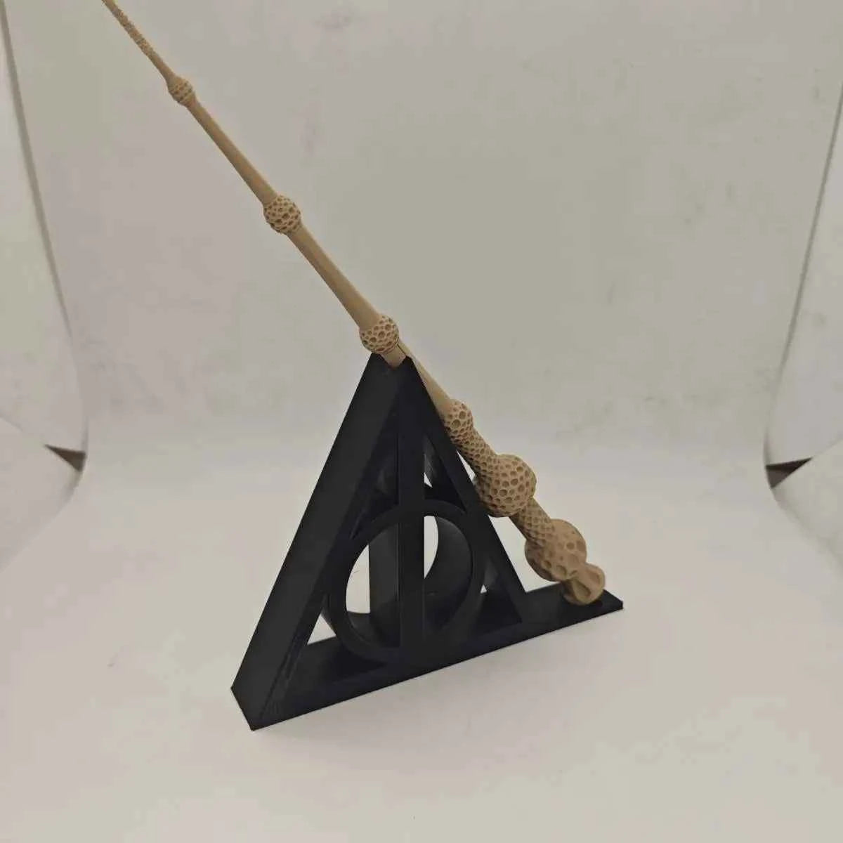 Premium Wand Display Stand - Deathly Hallows Storage Holder