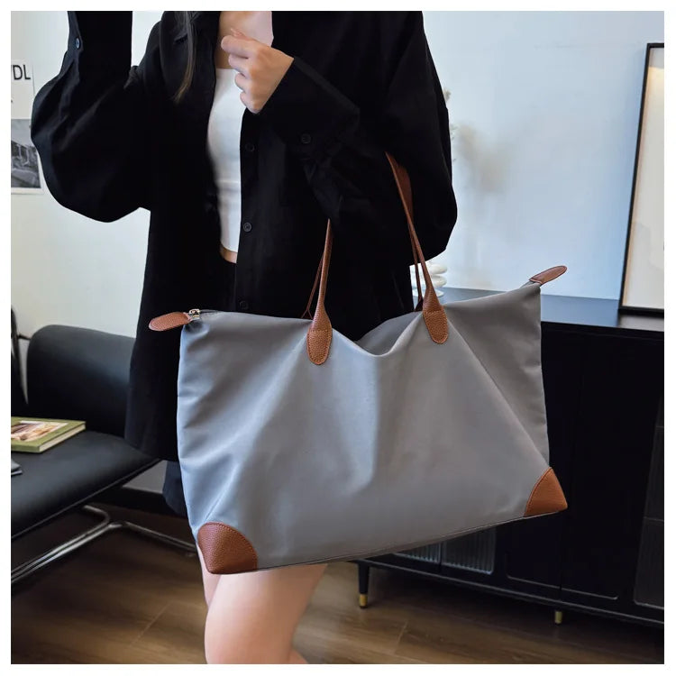 Elegant Travel Tote Bag - Versatile Carry-All