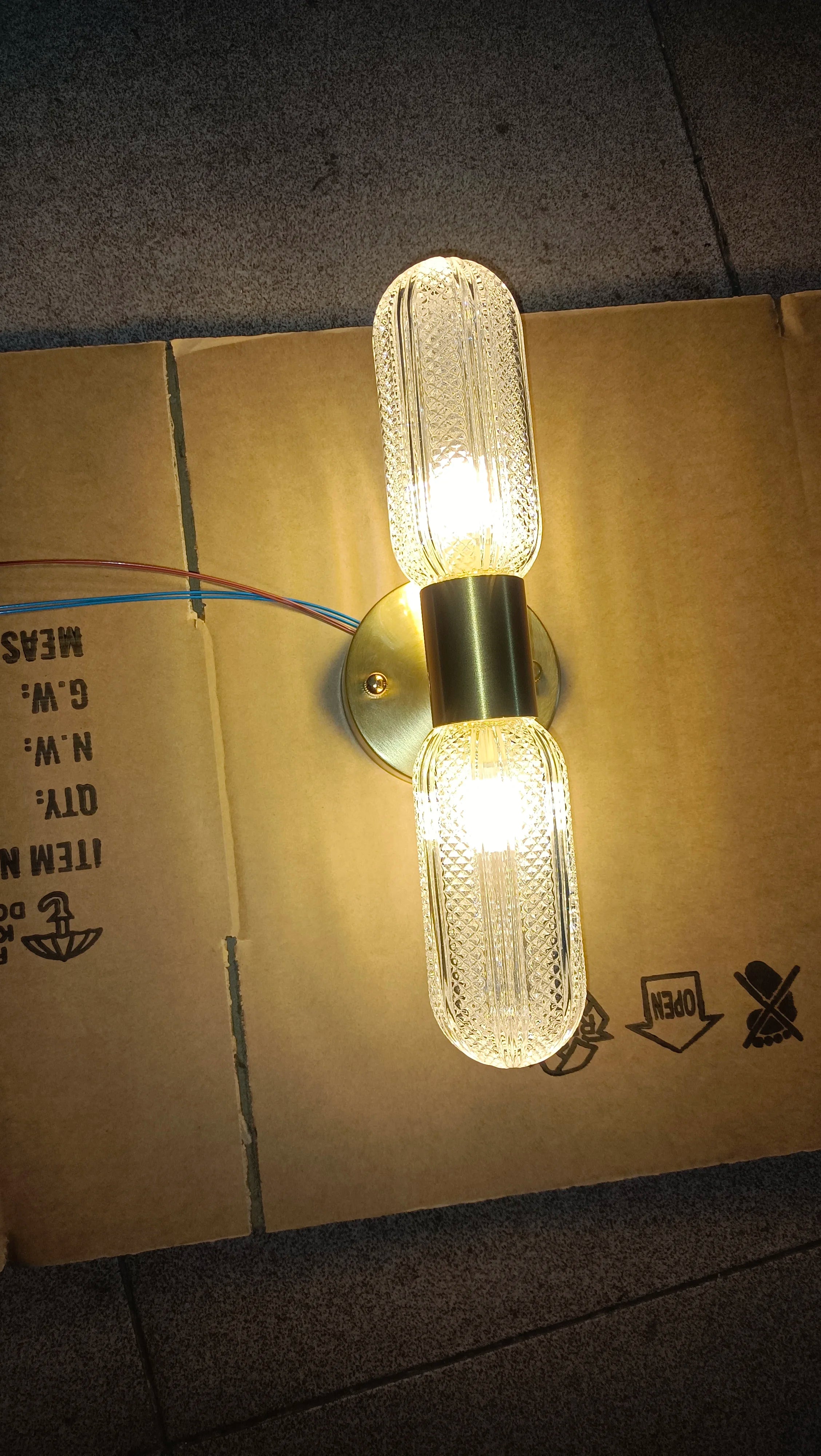 Luxury Gold Glass Wall Sconce - Elegant LED 12W Lighting