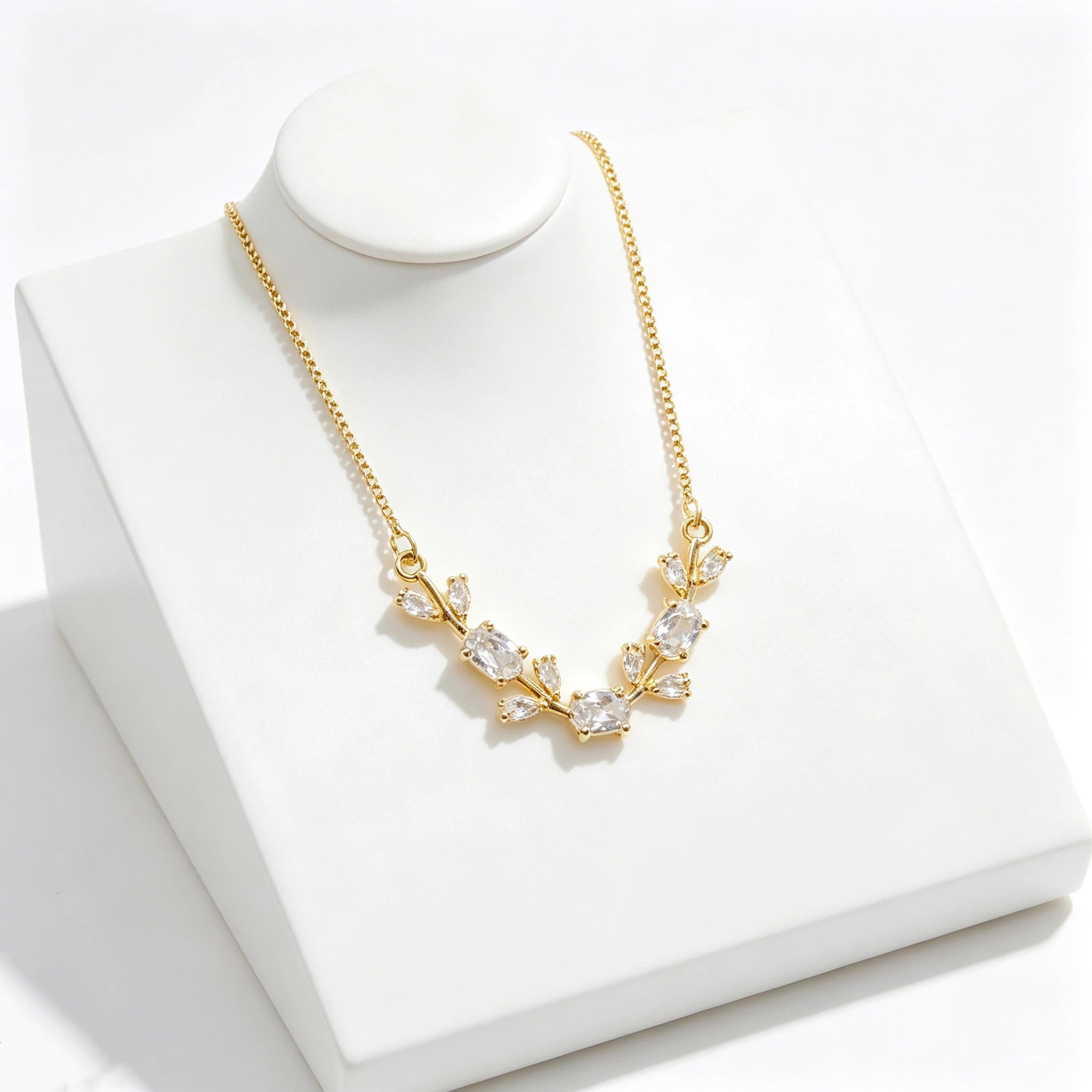 Elegant Crystal Leaf Jewelry Set - Premium Necklace & Bracelet