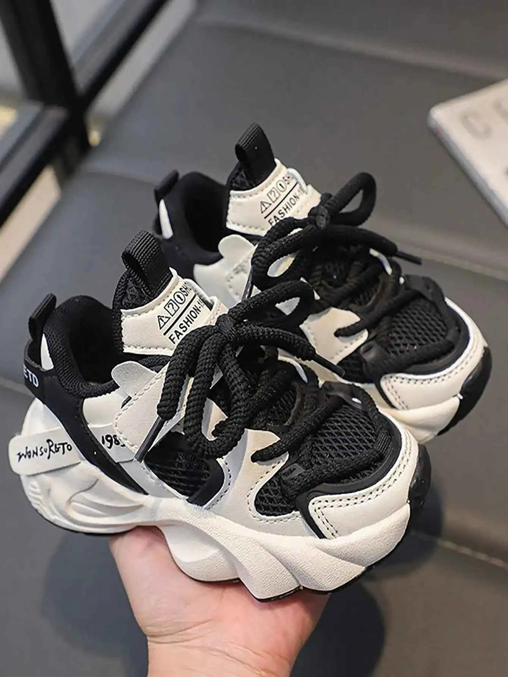 Casual Dad-Style Lace-Up Sneakers, Boys and Girls - Breathable and Comfortable Walking Shoes for Autumn and Spring