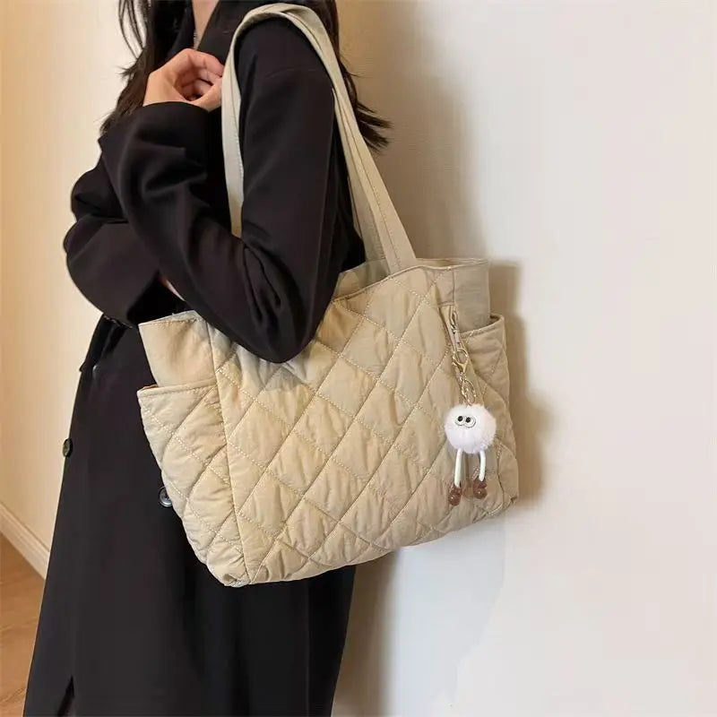 Elegant Quilted Tote Bag - Large Capacity Handbag