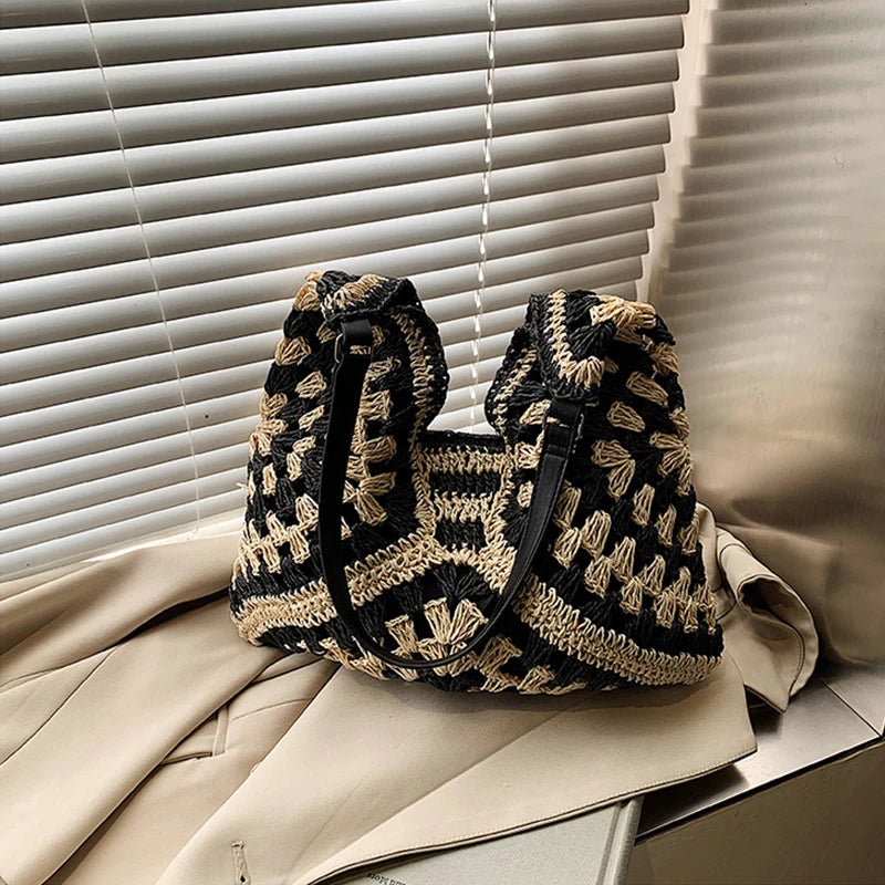 Elegant Knitted Straw Handbag - Hand-Woven Seaside Tote
