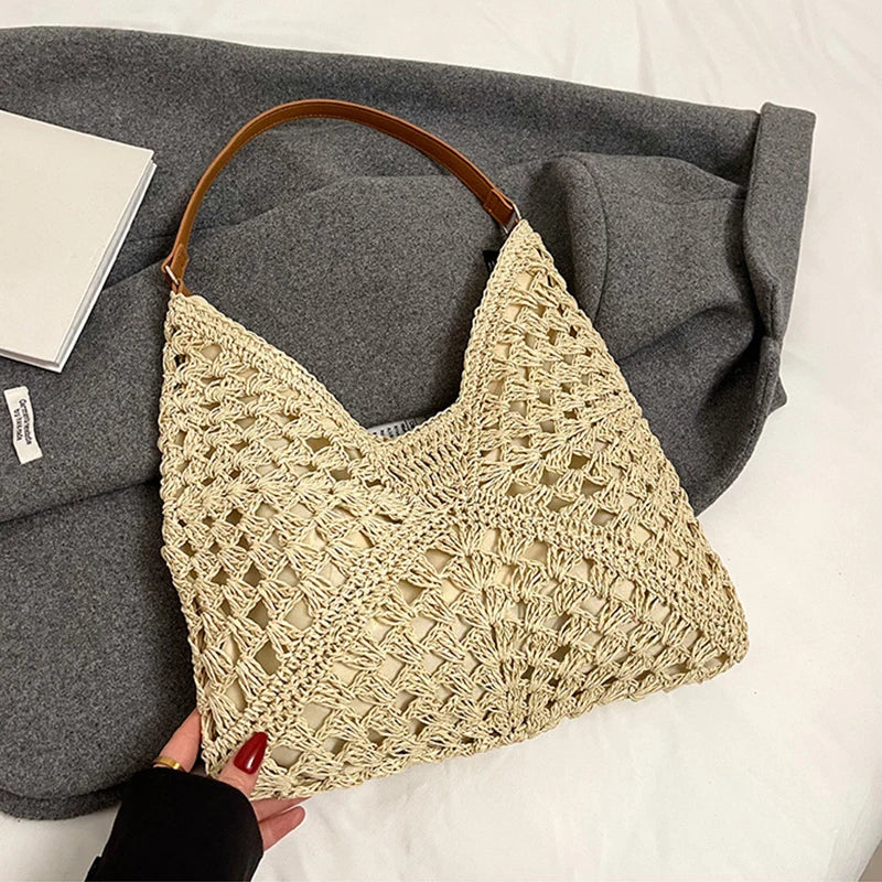 Elegant Knitted Straw Handbag - Hand-Woven Seaside Tote