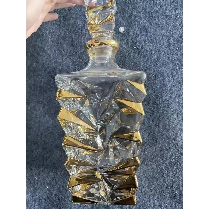 Elegant Crystal Wine Decanter - Gold Line Detail