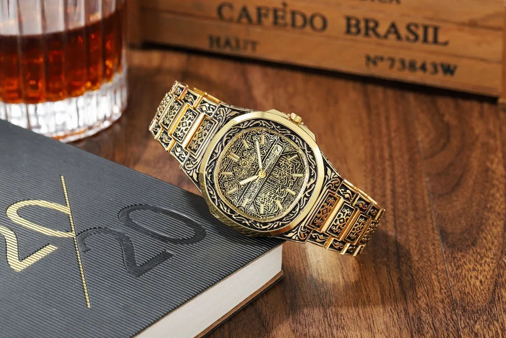 Elegant Men's Quartz Wristwatch - Embossed Stainless Steel