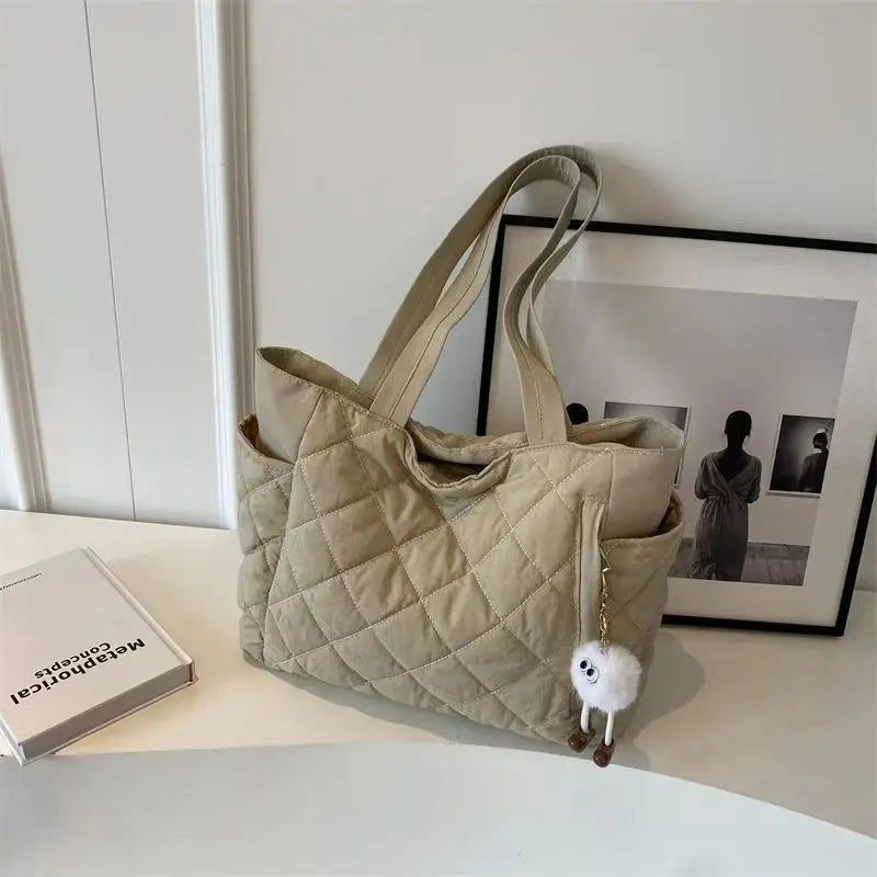 Elegant Quilted Tote Bag - Large Capacity Handbag