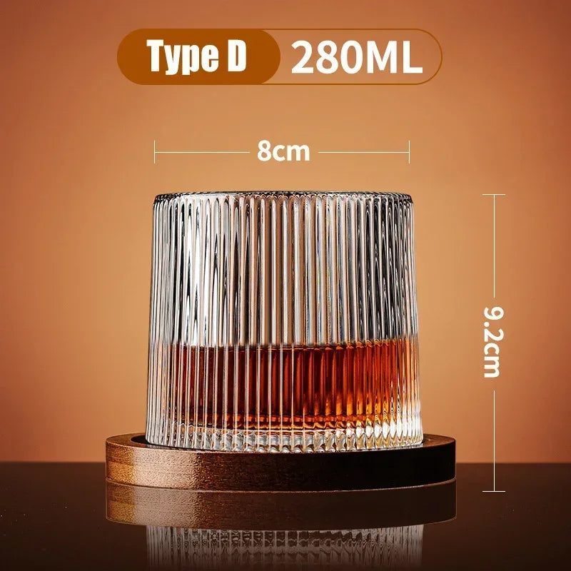 Elegant Crystal Whiskey Glass - Classic Tumbler Design