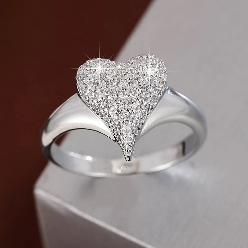 Elegant Heart Cubic Zirconia Ring - Women's Daily Wear