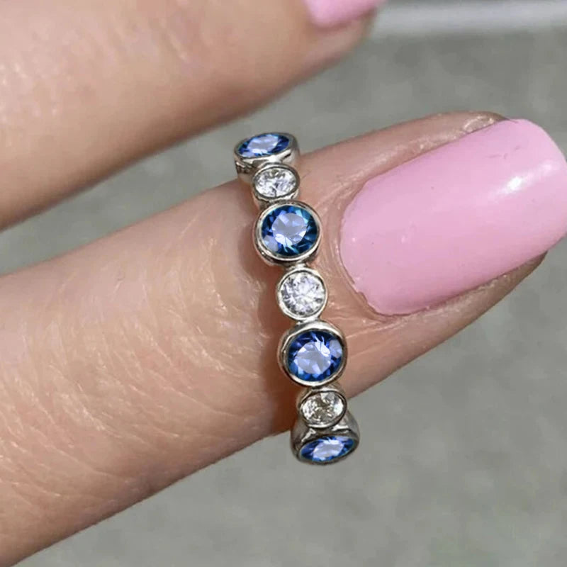 Elegant Cubic Zirconia Ring - Luxury Statement Jewelry