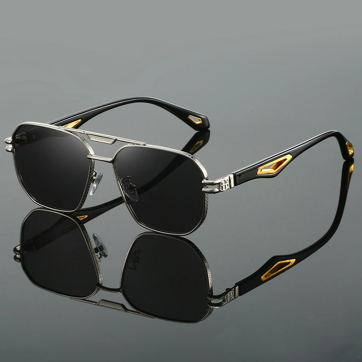 Vintage Square Sunglasses - Classic Double Bridge Gradient Shades