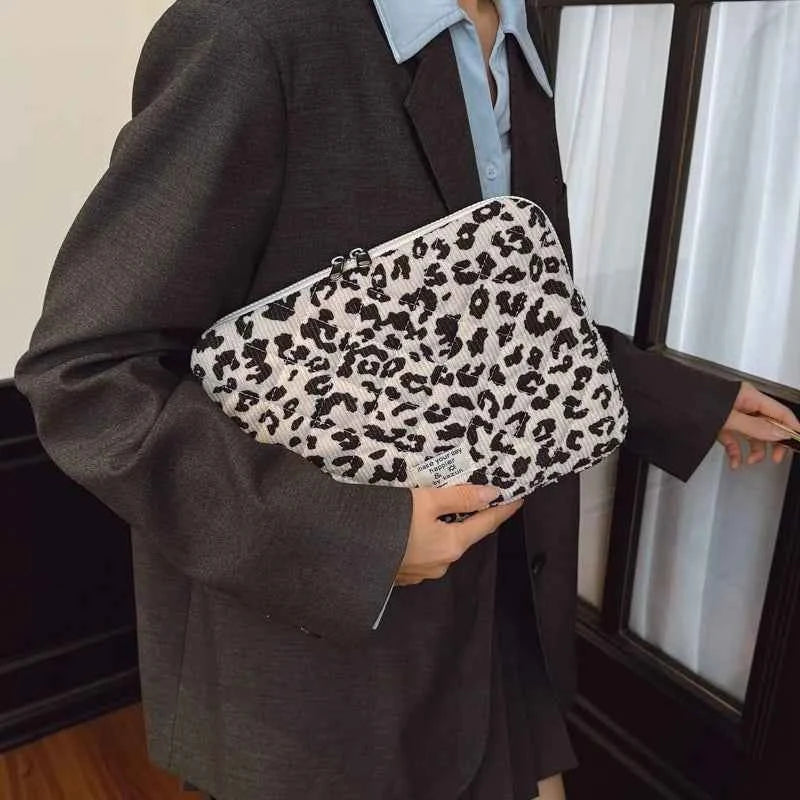 Leopard Print Laptop Sleeve Computer Bag Laptop Carrying Case for 11/13/15 Inch Laptops