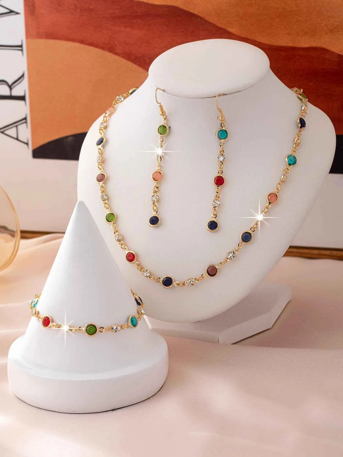 Elegant Luxury Jewelry Set - Necklace, Bracelet & Earrings