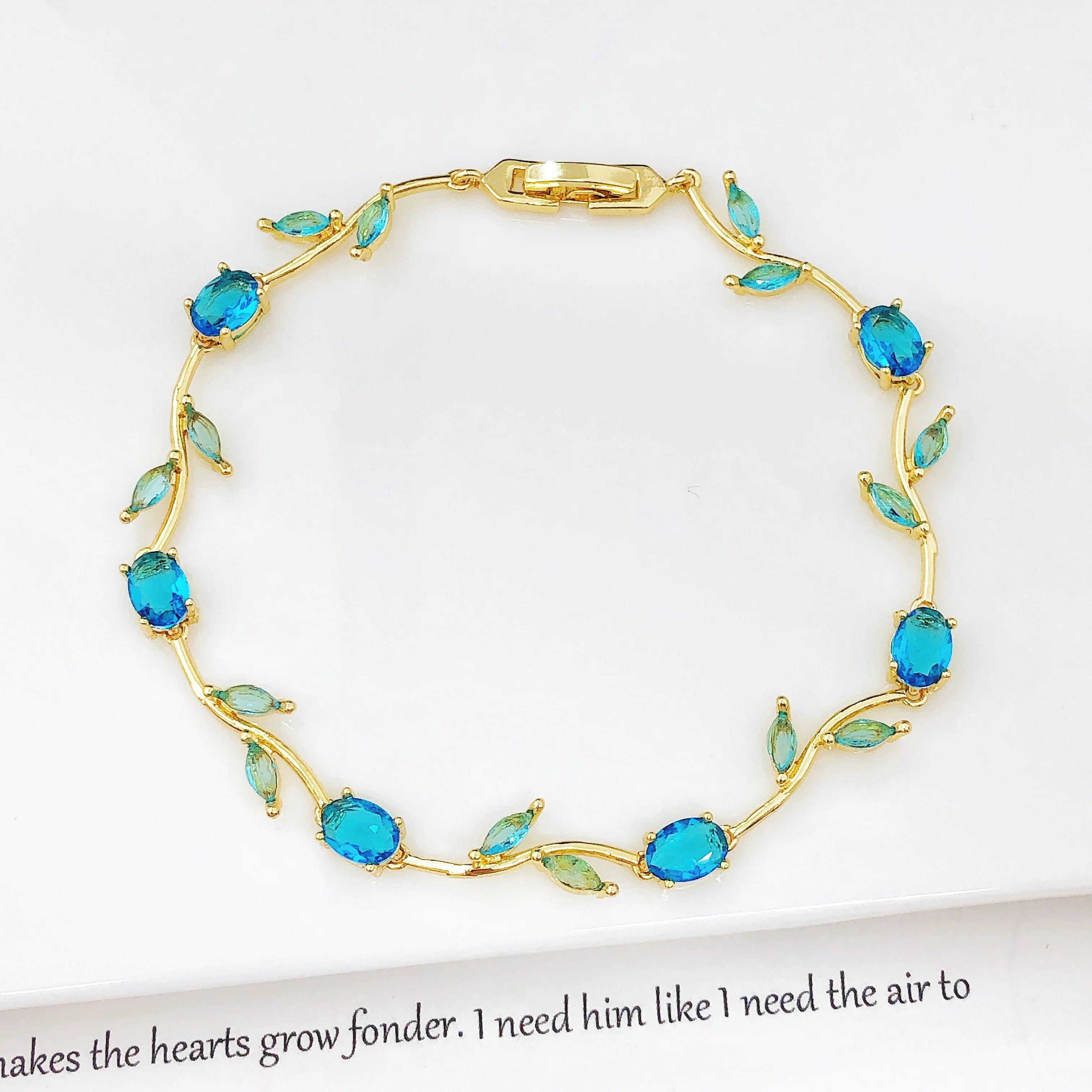 Elegant Crystal Leaf Jewelry Set - Premium Necklace & Bracelet