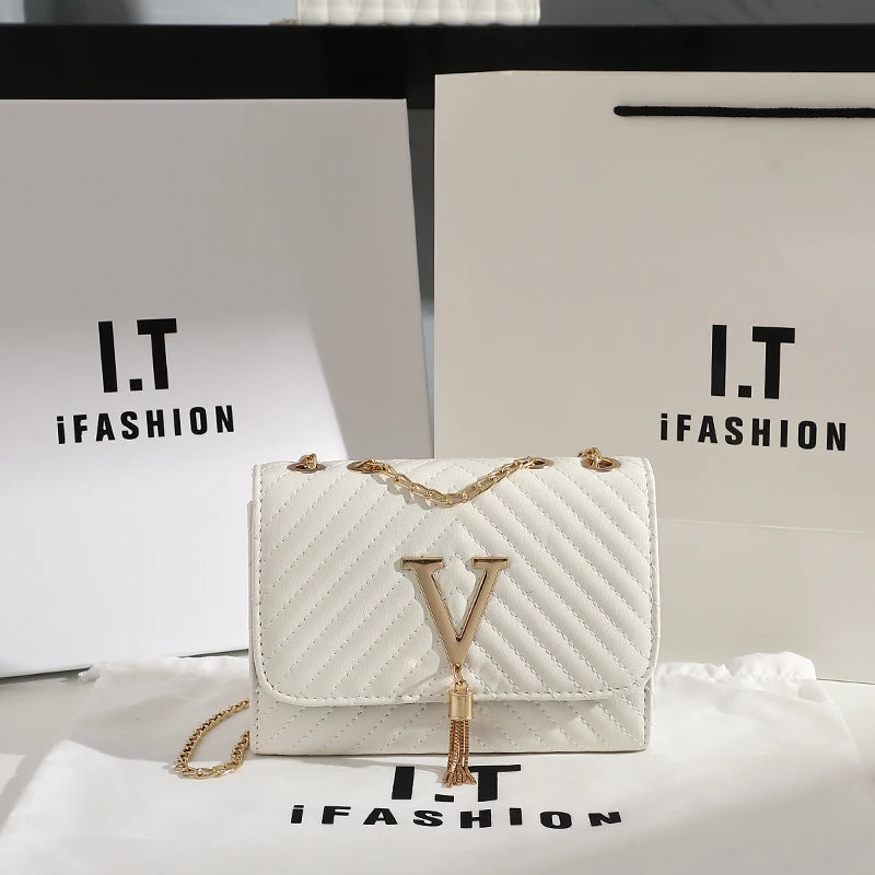 Luxury Sequined Tassel Clutch - Elegant Evening Crossbody Bag