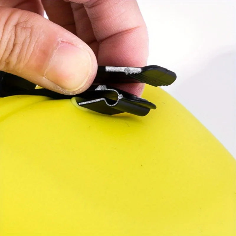 Premium Silicone Dog Treat Pouch - Portable Training Bag
