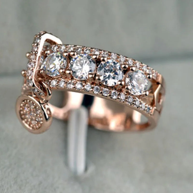 Luxury Crystal Engagement Ring - Vintage Rose Gold Wedding Band