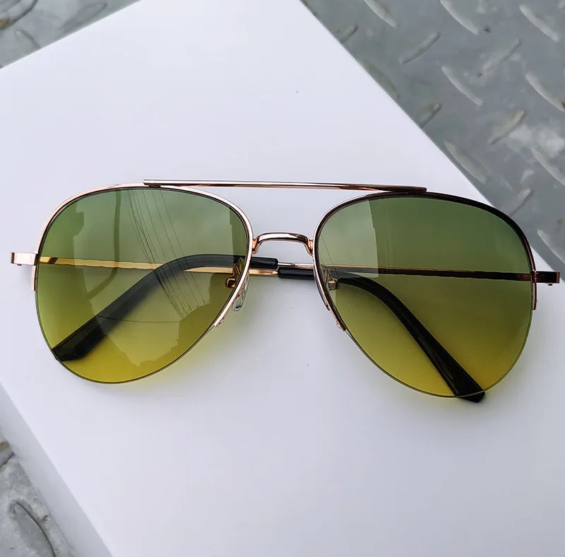 Luxury Men's Pilot Sunglasses - UV400 Polarized Driving Eyewear