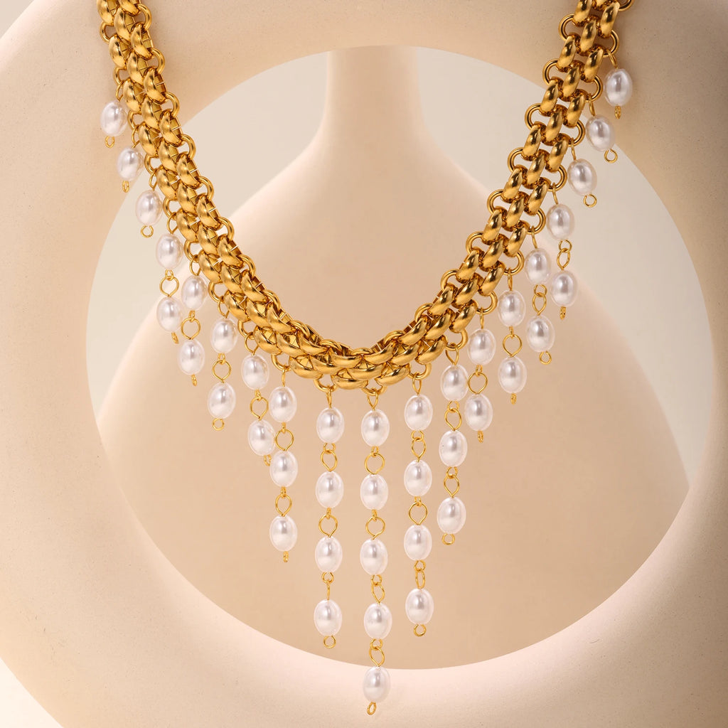 Luxury Golden Chunky Chain Necklace & Pearl Set
