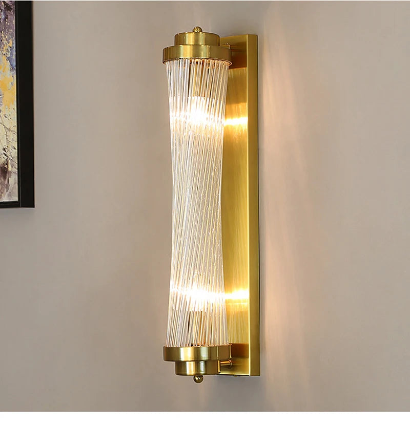 Elegant Modern Wall Sconce - Brushed Gold LED Lamp