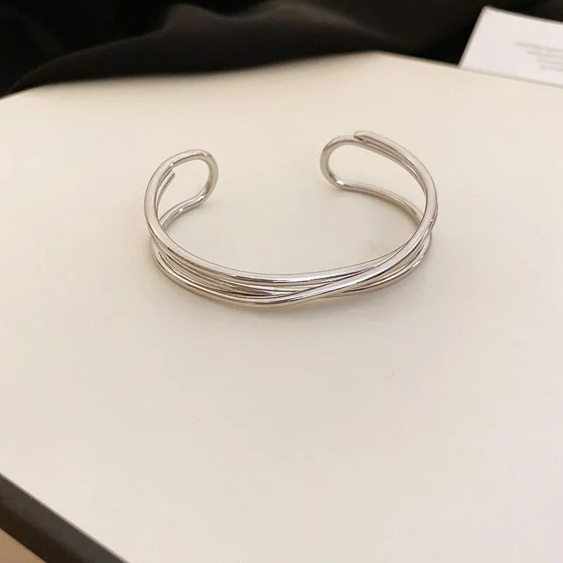 Elegant Luxury Wide Edge Bracelet - Personalized Temperament